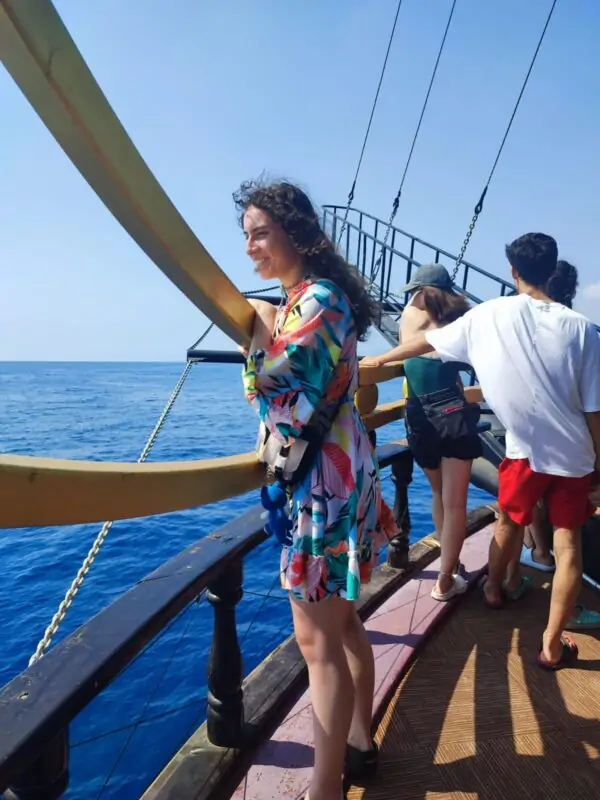 Морская прогулка на пиратском корабле в Кемере