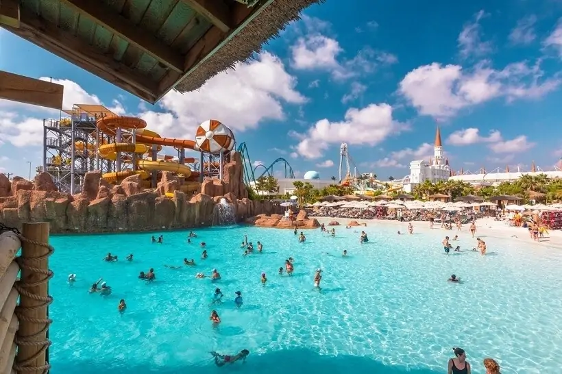 Аквапарк «The Land of Legends» из Алании