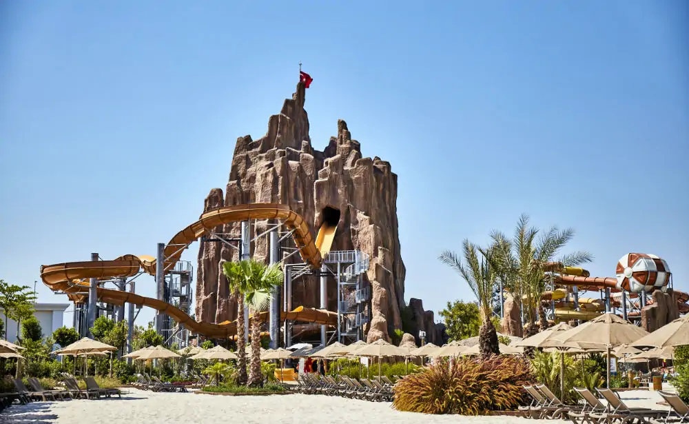 Аквапарк «The Land of Legends» из Алании