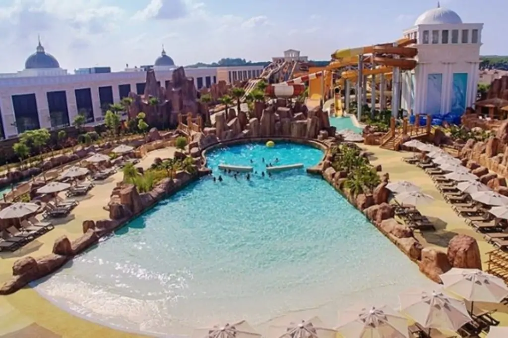 Аквапарк “Land of Legends” из Манавгата