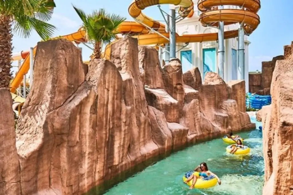 Аквапарк “Land of Legends” из Манавгата